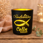 Personalisiertes Windlicht zur Konfirmation mit Name, Datum & Fischsymbol – Lasergravur auf schwarzem Glas
