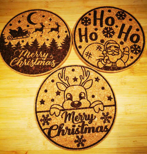 Topfuntersetzer aus Kork mit Weihnachtsmotiv